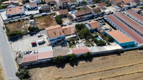 Moradia independente t2+2 afonsoeiro – montijo