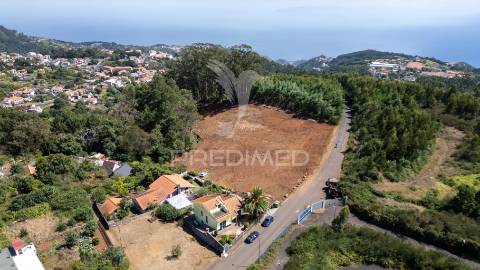Terreno loteado na camacha – 5 lotes com possibilidade de construir até 10 moradias