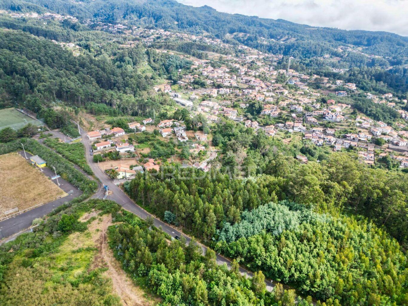 Terreno loteado na camacha – 5 lotes com possibilidade de construir até 10 moradias