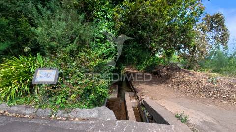 Terreno loteado na camacha – 5 lotes com possibilidade de construir até 10 moradias