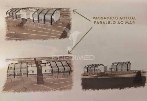 Restaurante na praia de altura, na areia, vista mar