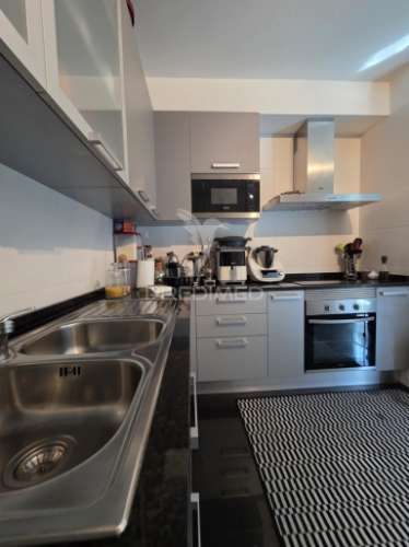 Apartamento t3+1 no amparo