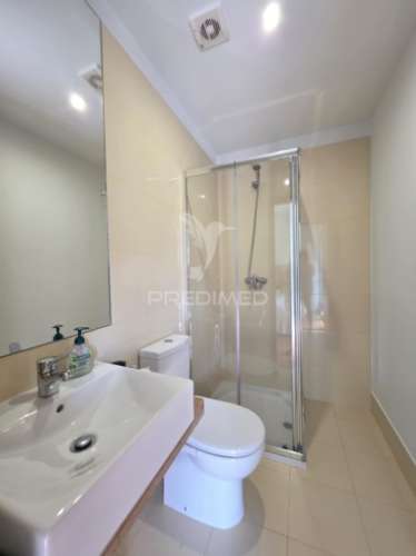 Apartamento t3+1 no amparo