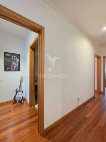 Apartamento t3+1 no amparo