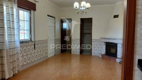 Moradia t4+1 - ribeira da pipa, santarém