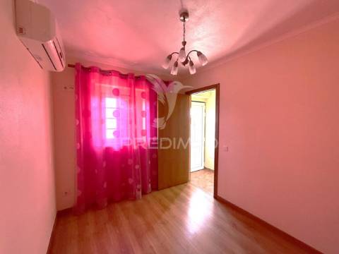 Moradia t4+1 - ribeira da pipa, santarém