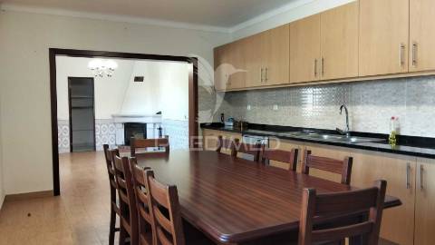 Moradia t4+1 - ribeira da pipa, santarém