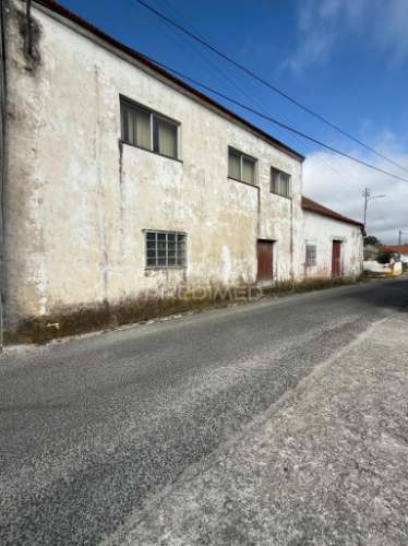 Armazém para venda em são jorge – porto de mós