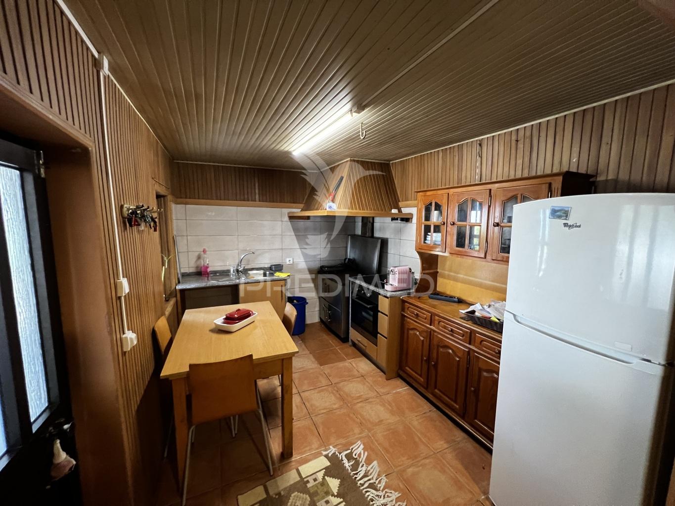 Moradia t2 térrea com espaço exterior