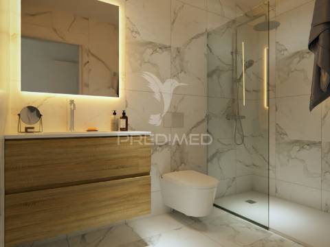 Apartamento t2 com suite, varanda e lugar de garagem em aveiro