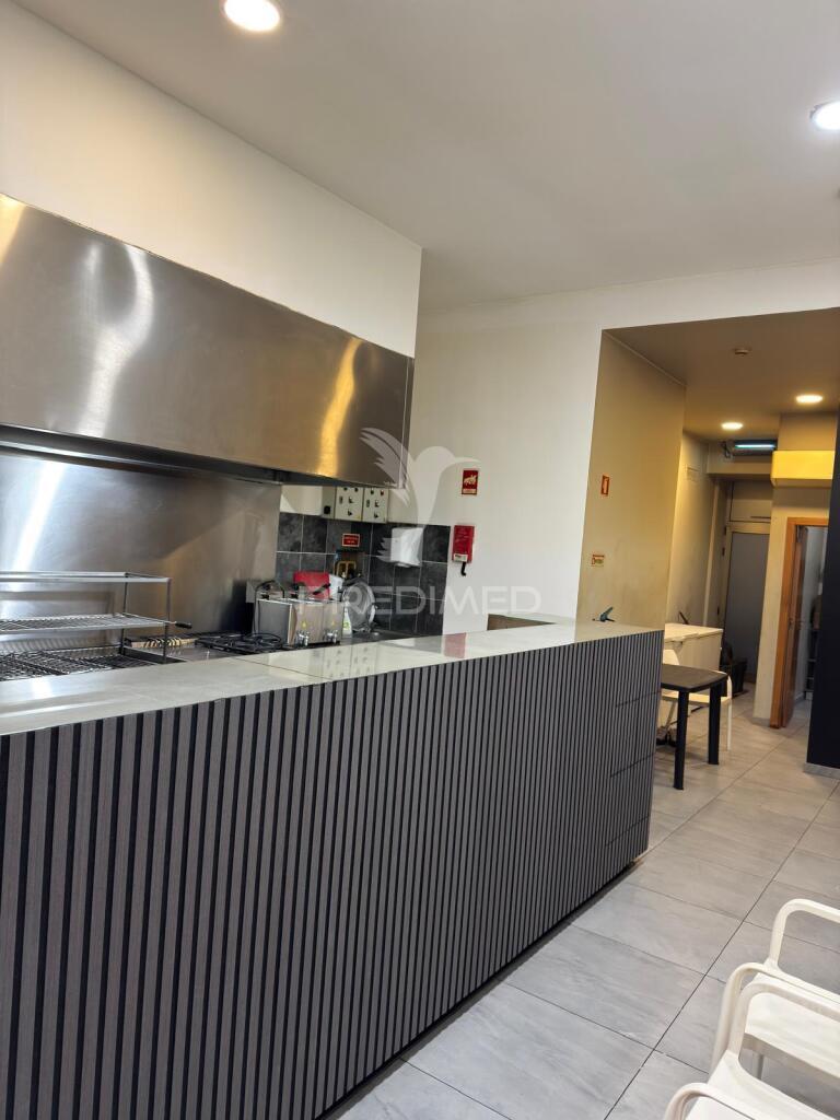 Churrasqueira take away para trespasse