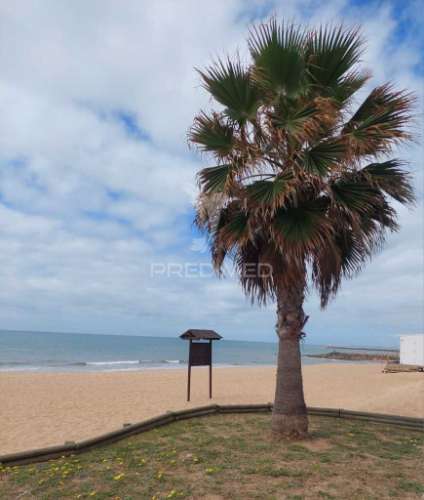 Algarve -apartamento com vista mar em frente à praia de quarteira