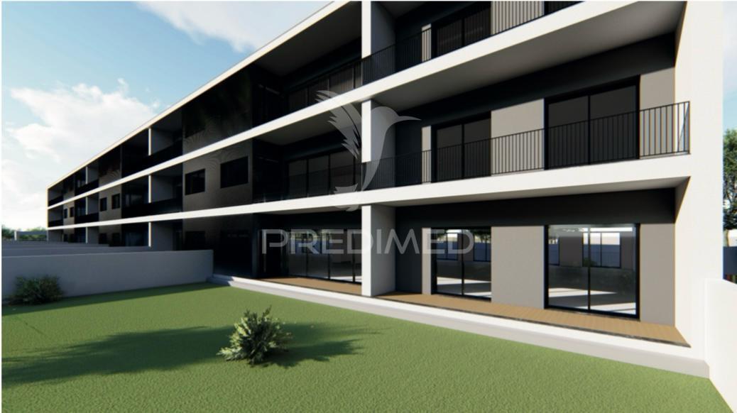 Apartamento t2 com jardim privado - valongo