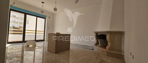 Apartamento t2 remodelado na castanheira do ribatejo