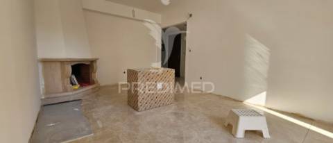 Apartamento t2 remodelado na castanheira do ribatejo