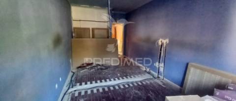 Apartamento t2 remodelado na castanheira do ribatejo