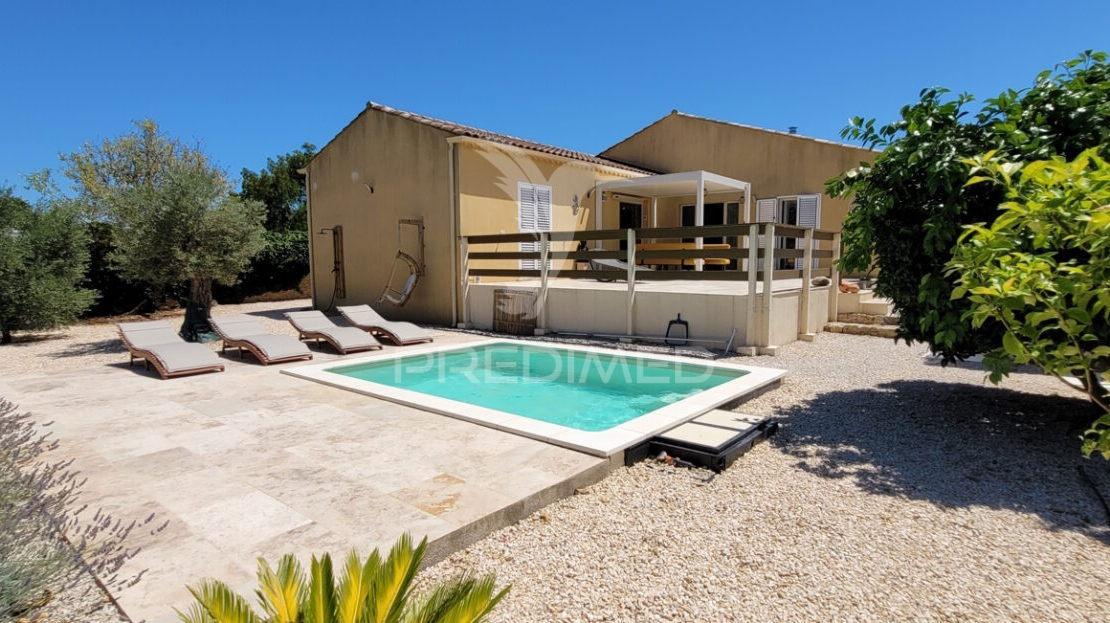 Moradia com piscina