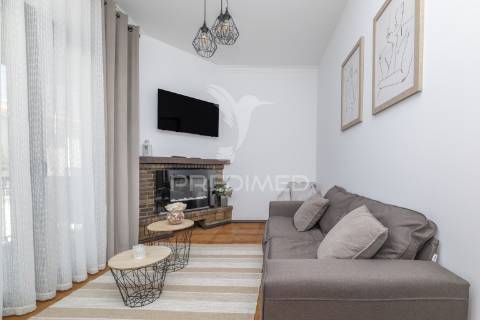 Moradia individual t3 - centro de amares (renovada)