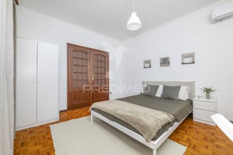 Moradia individual t3 - centro de amares (renovada)