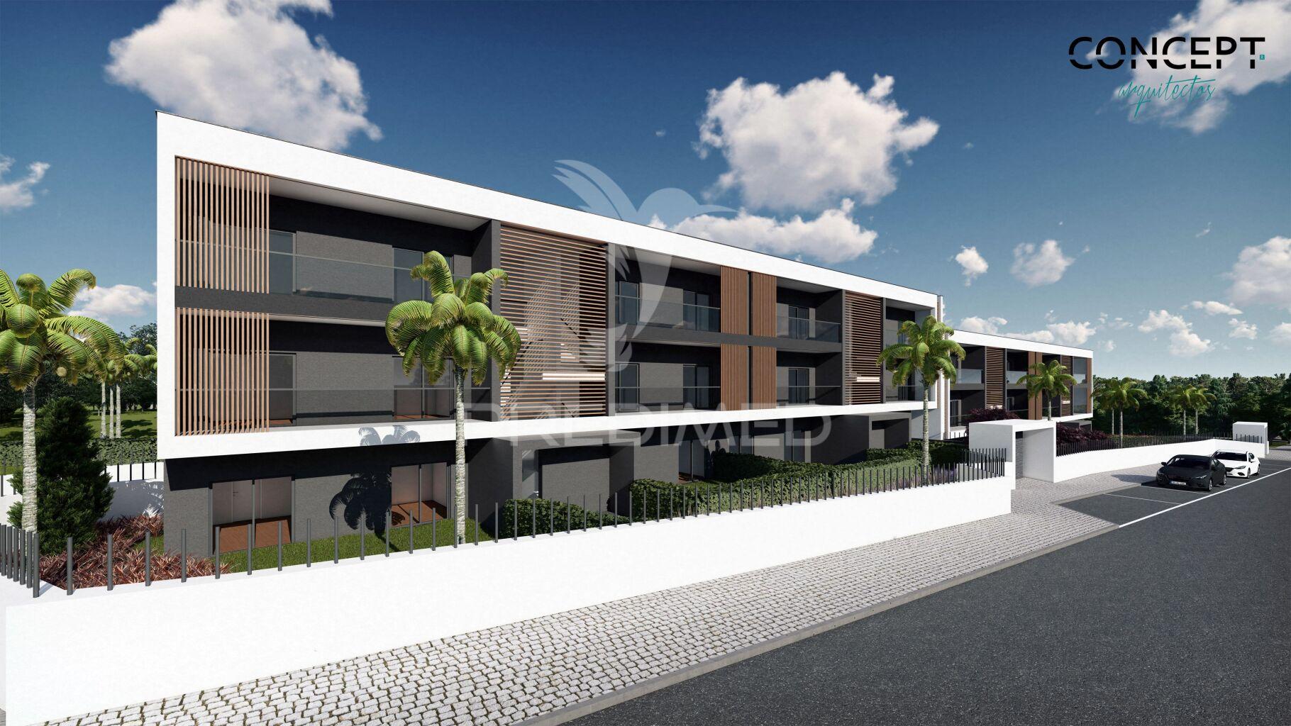 Apartamento t2 em construção a 1.000 m da praia - olhos de água.