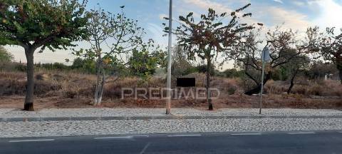 Terreno urbano em ferreira - albufeira