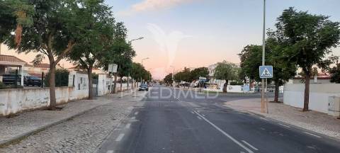 Terreno urbano em ferreira - albufeira