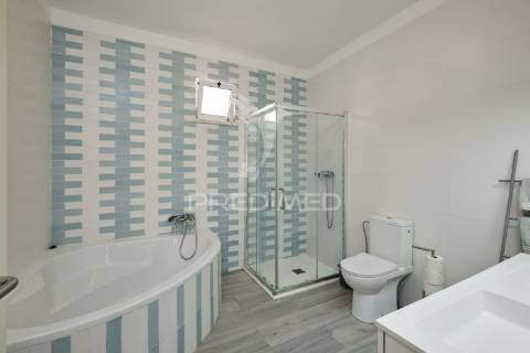 Moradia t4+sótão aproveitado, garagem e quintal