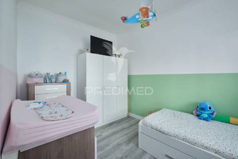 Moradia t4+sótão aproveitado, garagem e quintal