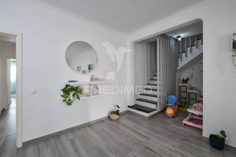 Moradia t4+sótão aproveitado, garagem e quintal