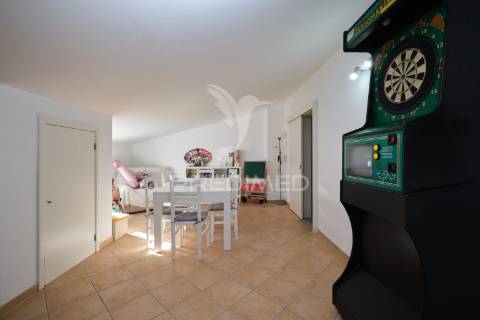 Moradia t4+sótão aproveitado, garagem e quintal