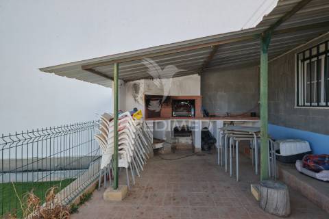 Moradia t4+sótão aproveitado, garagem e quintal