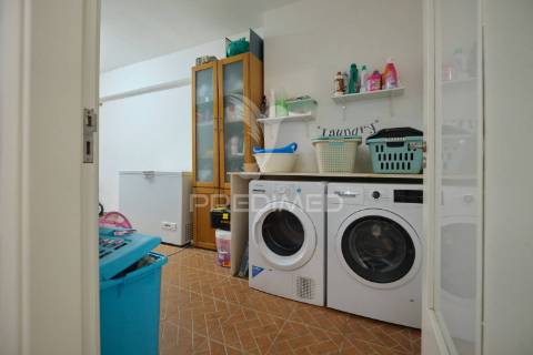 Moradia t4+sótão aproveitado, garagem e quintal