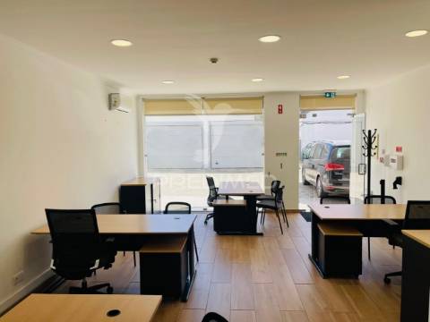 Espaço comercial - oportunidade