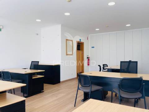 Espaço comercial - oportunidade