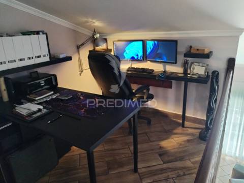 Apartamento t3 duplex perto da praia