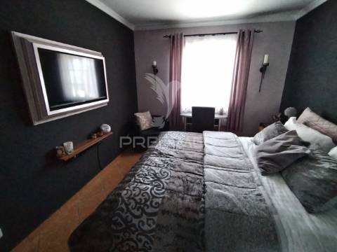 Apartamento t3 duplex perto da praia