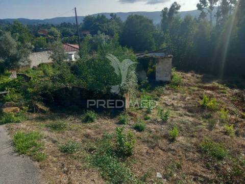 Ruina com excelente terreno