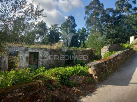 Ruina com excelente terreno