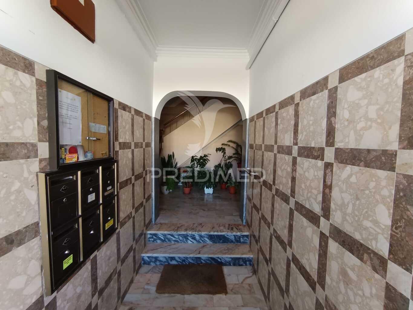 Apartamento t2+1 pinhal novo