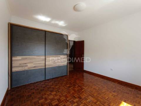 Apartamento t2+1 pinhal novo