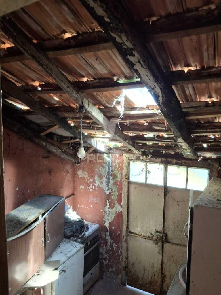 Casa térre na zona da lixa, felgueiras, porto