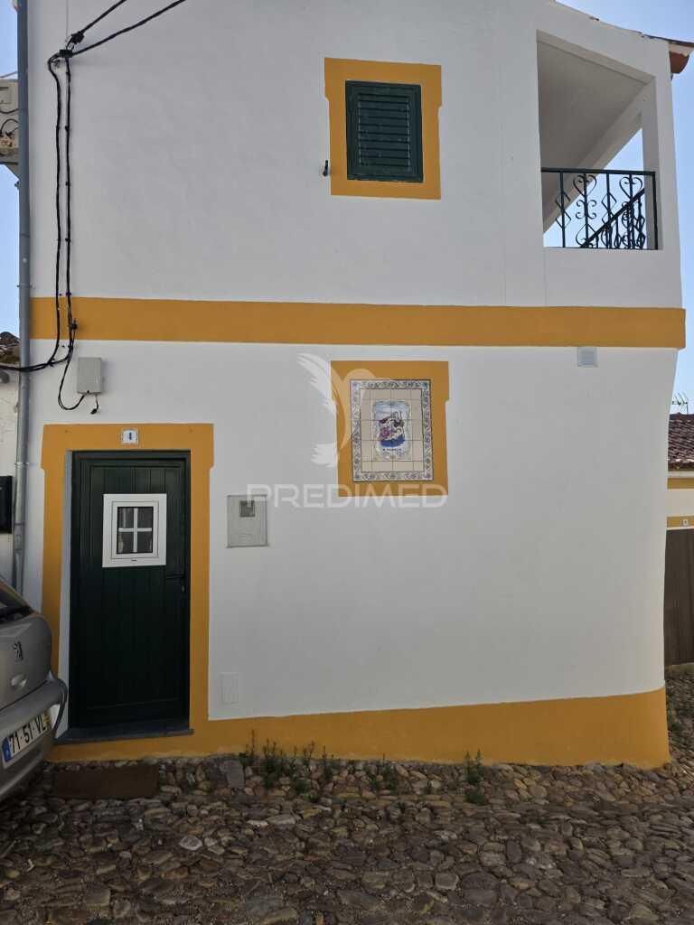 Casinha de aldeia  t1 - 75.000.00 euros