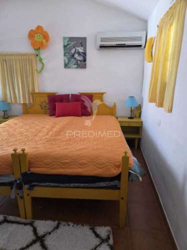 Casinha de aldeia  t1 - 75.000.00 euros