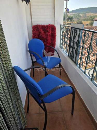 Casinha de aldeia  t1 - 75.000.00 euros