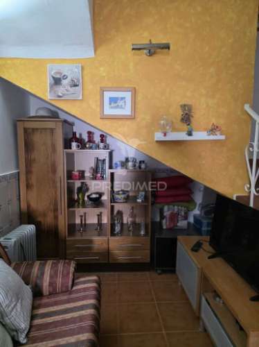 Casinha de aldeia  t1 - 75.000.00 euros
