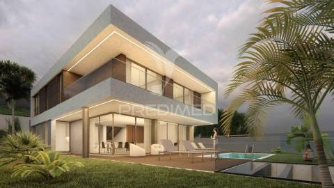 Moradia de luxo t4 com vista mar no funchal