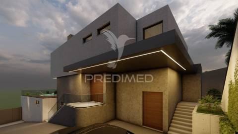 Moradia de luxo t4 com vista mar no funchal