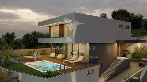 Moradia de luxo t4 com vista mar no funchal