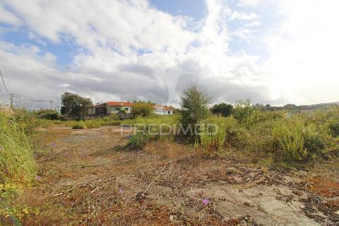 Terreno urbano  na encosta do douro com vista rio
