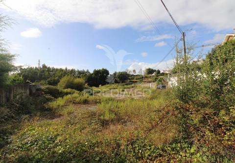 Terreno urbano  na encosta do douro com vista rio